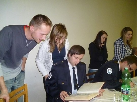 Kliknut�m na obr�zek se otev�e v nov�m okn� foto v p�vodn� velikosti