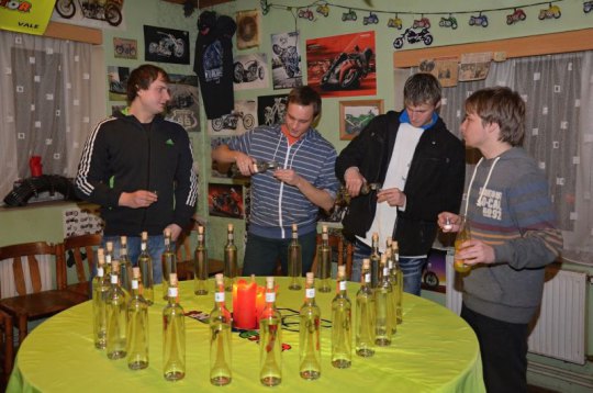 Kliknut�m na obr�zek se otev�e v nov�m okn� foto v p�vodn� velikosti